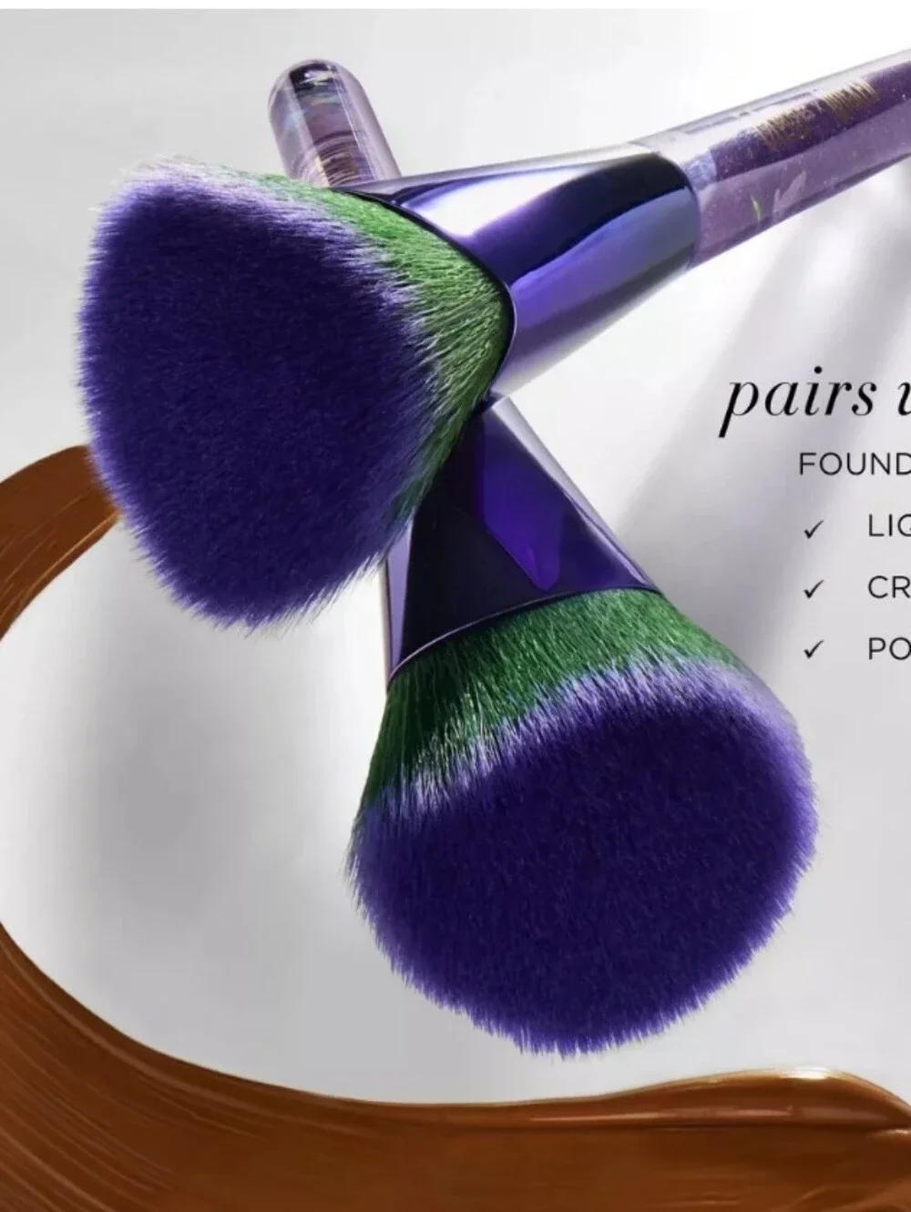 It Cosmetics X Wicked Limited Edition Elphaba Foundation Brush